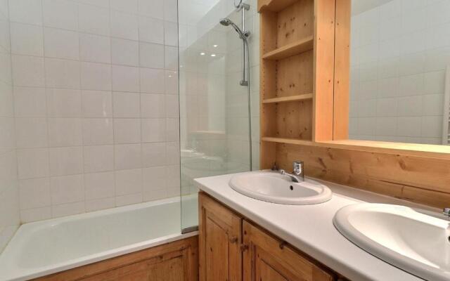 Appartement Méribel, 2 pièces, 5 personnes - FR-1-182-20