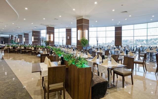 Armada Grannos Thermal Hotel & Convention Center