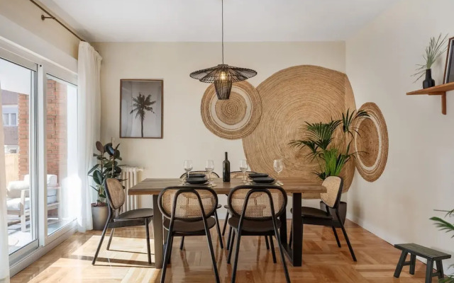 Laut - 3 Bedrooms and Terrace in Almagro