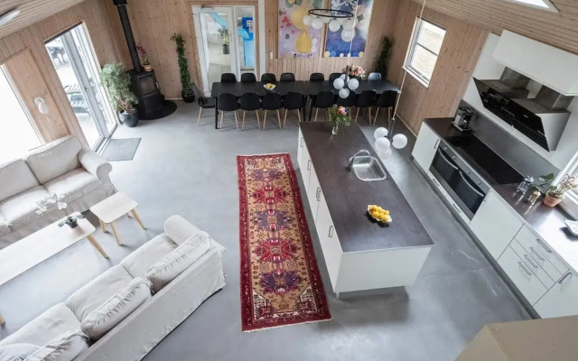 18 Person Holiday Home in Tisvildeleje