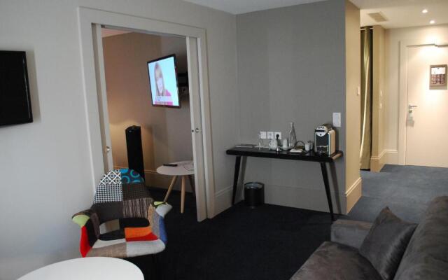 Hotel Le Cinq Hyper Centre Ville