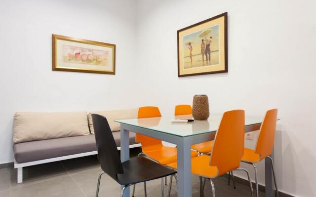 Renovated 2025 5 Bdr House Near Acropolis - New Beds Terrace Green Yard