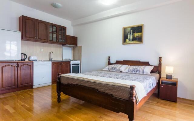 Bright Guest House