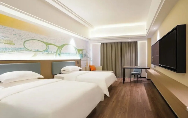 yi xuan hotel - bus station