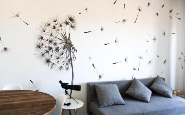 Eufonia Vinyl Friendly Apartment