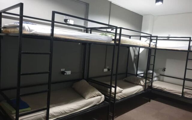 SPOT ON 89980 Homie Hostel