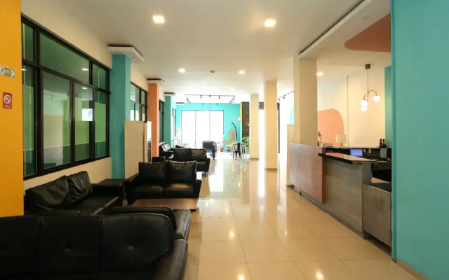 Super OYO Collection O 92130 Hotel Fiducia Kaji