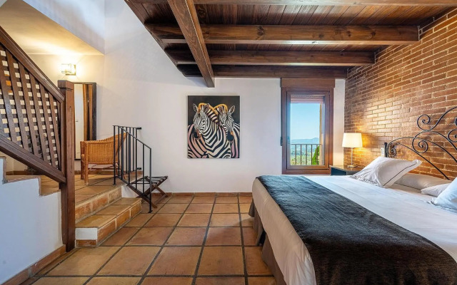 Hotel Alahuar