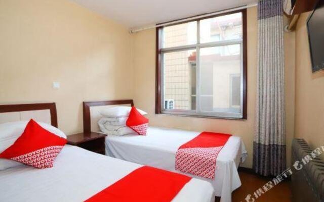 Dazhong Business Hotel