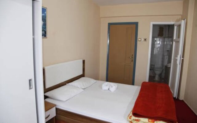 Polat Hotel