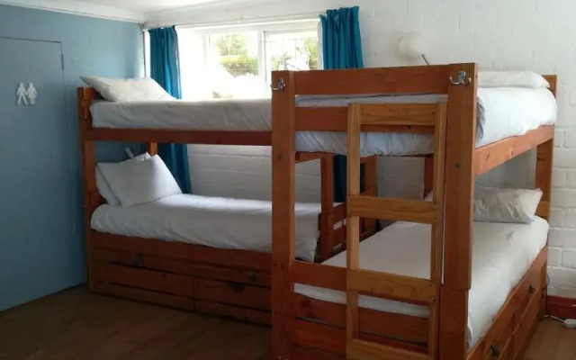 Saltycrax Backpackers and Adventures