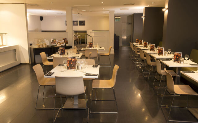 Holiday Inn Brentwood M25, Jct. 28 by IHG