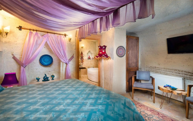Cappadocia Splendid Cave Hotel