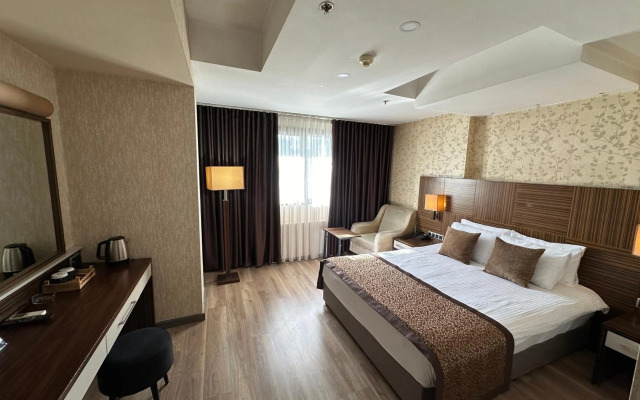Grand Denizli Hotel