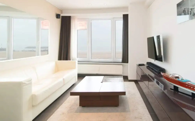 Stunning Apartment by the sea in Ostend