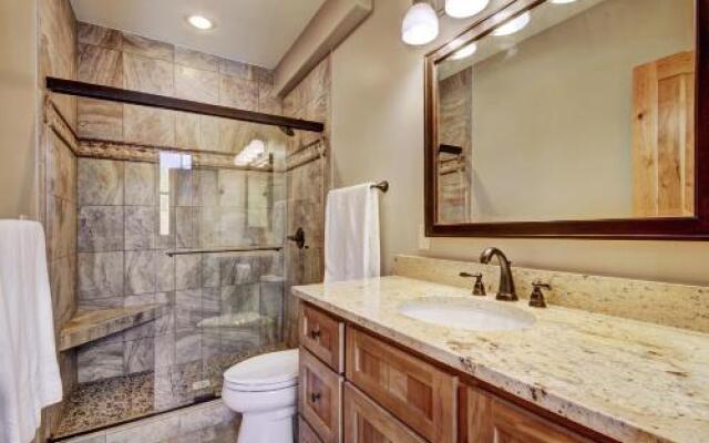 Main Street Retreat Apartment