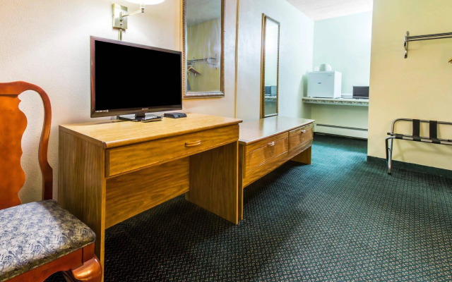 Royal Inn Clearfield