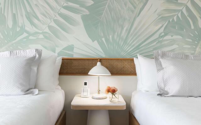 The Gabriel Miami South Beach, Curio Collection by Hilton