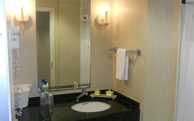 Holiday Inn Matamoros