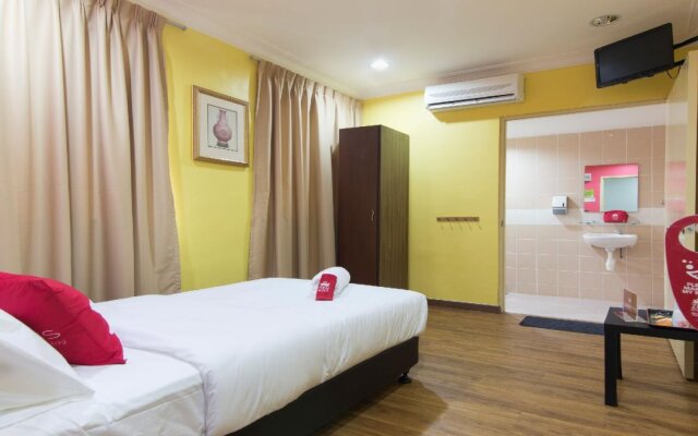 Hotel Sunjoy 9 by ZEN Rooms