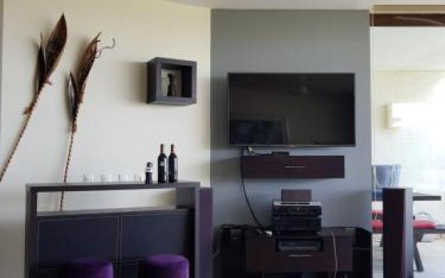 Los Veneros, Torre Agave