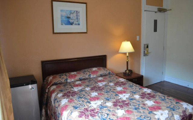 Post Hotel