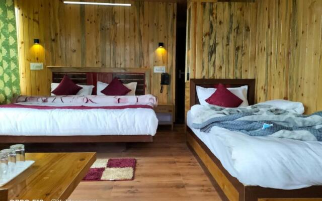 Green Plaza by StayApart