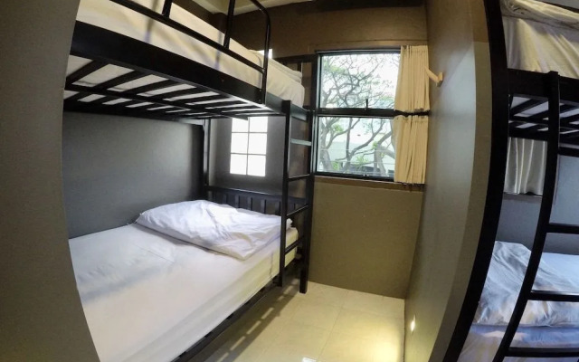 Why Not Hostel and Kitchen