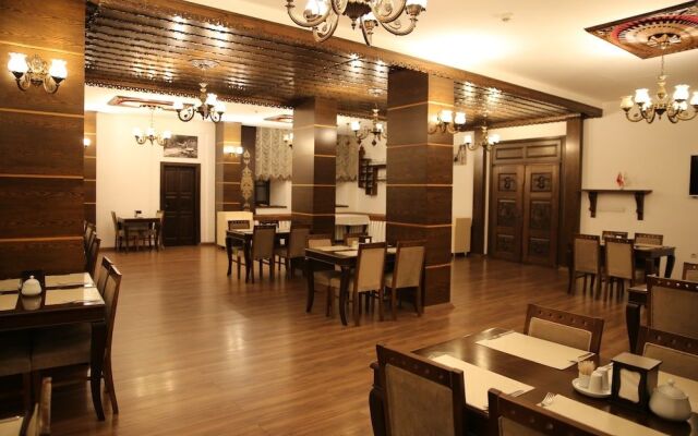 Cheltikov Hotel