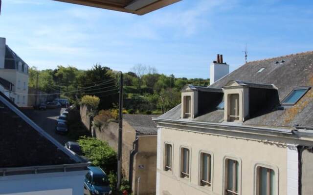 Residence Hoteliere Sarah Bernard