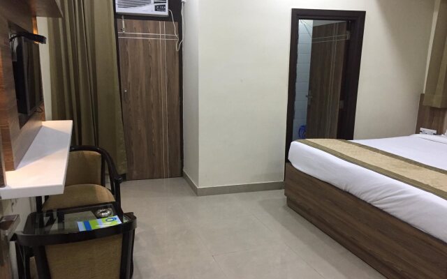 Hotel The Queen By Vivo Hotels
