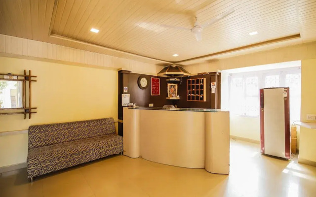 OYO 23500 Hotel Blue Valley
