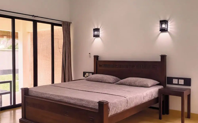 Avita Holiday Home