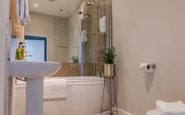 Plymouth Hoe Central Apartment