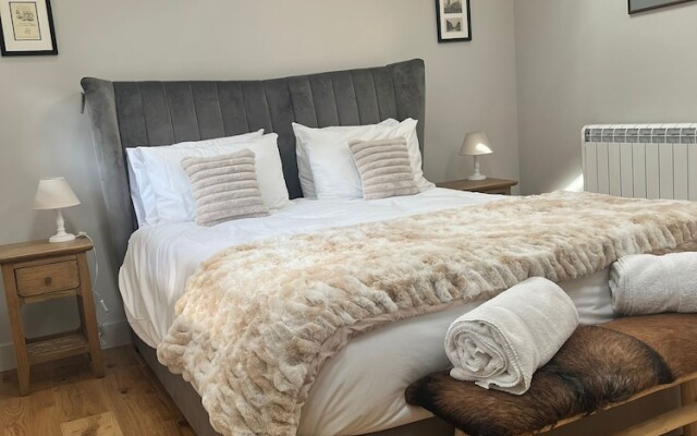 The Three Horseshoes Warham