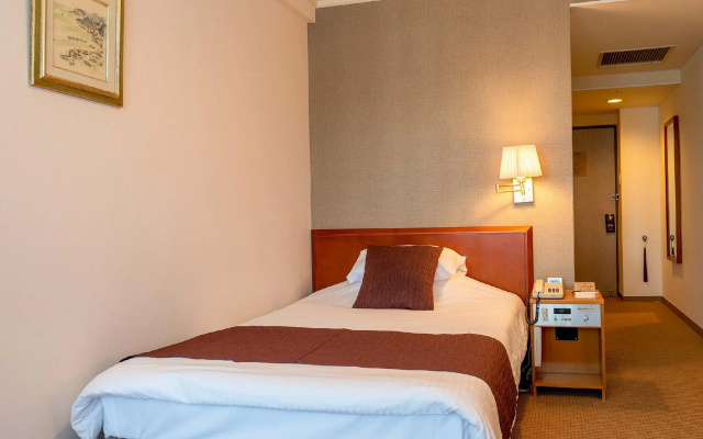 Okayama Plaza Hotel – Guest Rooms – Okayama