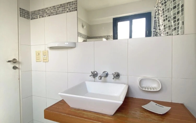 RentUp-Elegancia con balcón. Recoleta