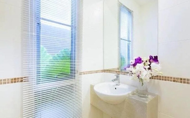 V Exclude at Casa Seaside Holiday House