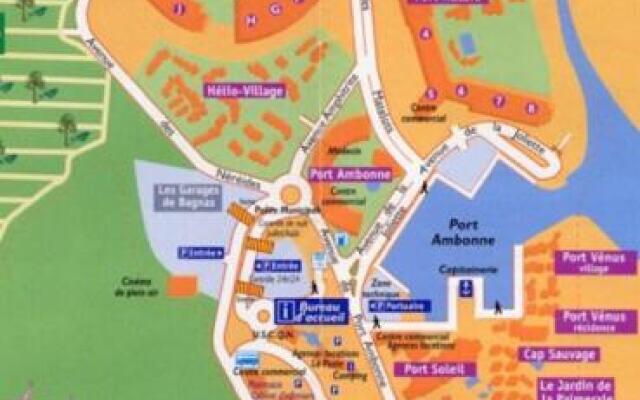 Au Coeur du Village Naturiste