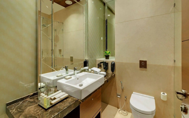 Niranta Airport Transit Hotel & Lounge Terminal 2 Arrivals