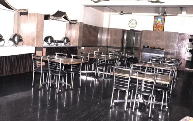 Sivamurugan Hotels