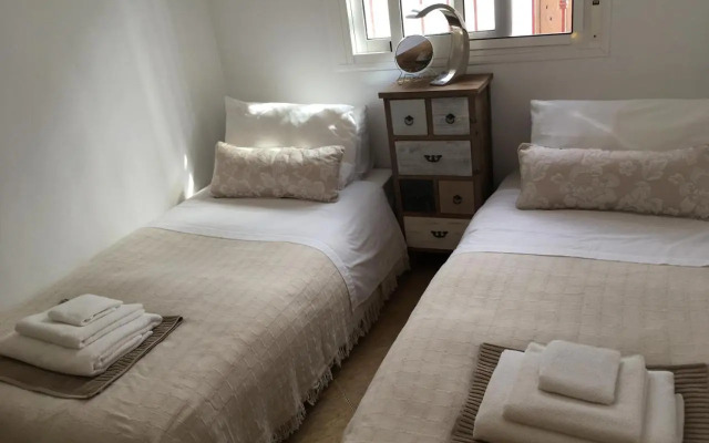 Torrox Pueblo Hidden Gem, 2 Bed Apartment