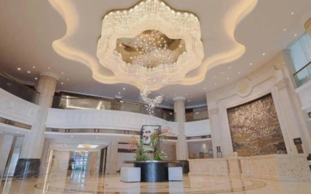 Oriental Hotel Quzhou West Area