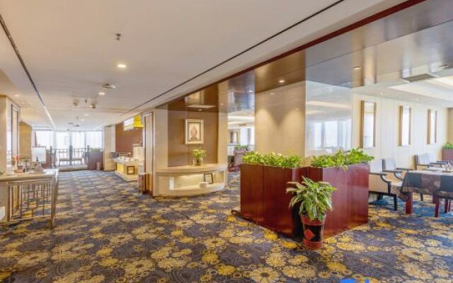 Lvcheng Zhongzhou International Hotel