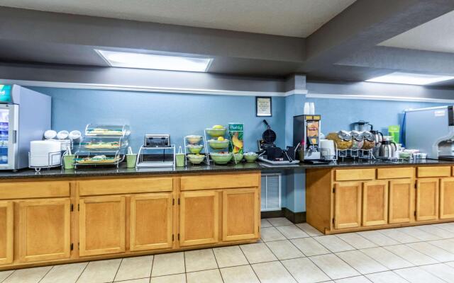 Quality Inn & Suites