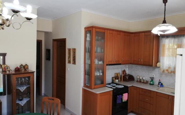 APARTMENT MARIOS SOUFLI Ευρύχωρη γκαρσονιέρα, 60m2 στο κέντρο