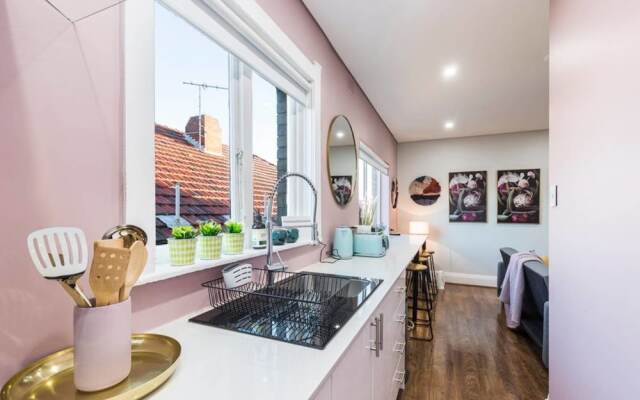 2 Bedroom Apt In Bondi Junction With Parking