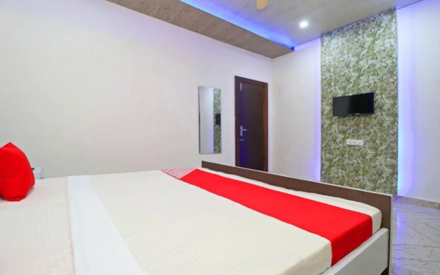 Hotel Bubbles by OYO Rooms