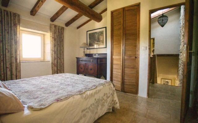 Maison de Charme dans Domaine 17ème