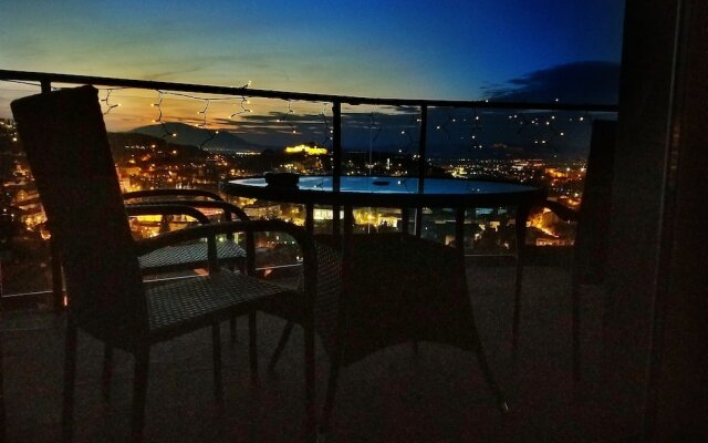 5 Star Residence